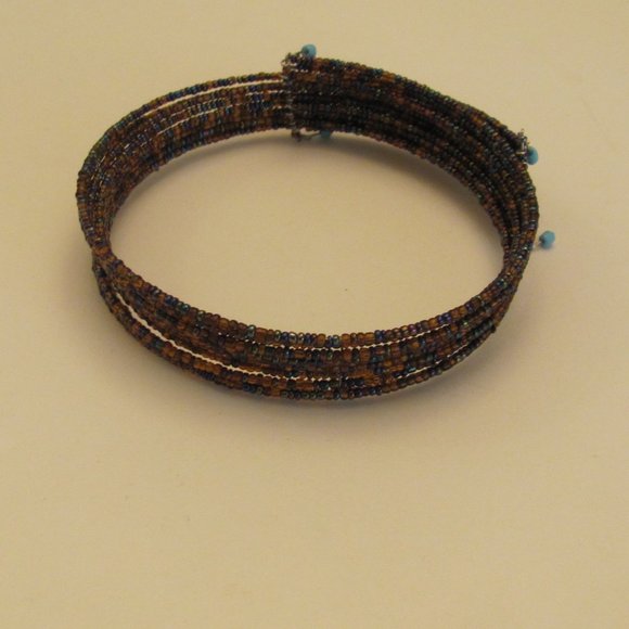 $18 for ALL 4 brand new beaded choker necklaces! - Picture 3 of 5